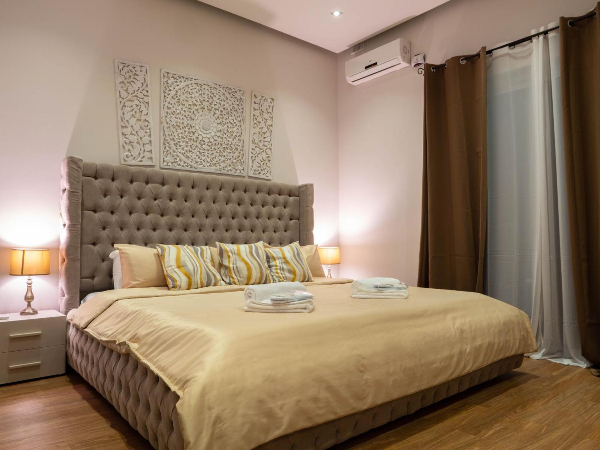Villa Gaia - Sunset Views, Indoor Heated Pool, Sauna And Games Room 梅利哈 外观 照片