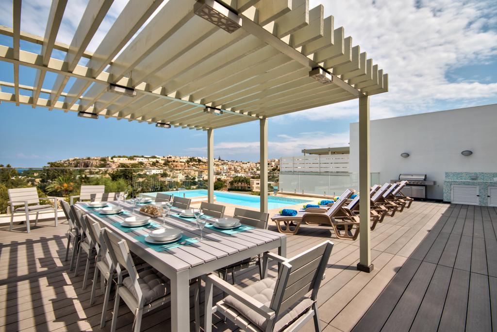 Villa Gaia - Sunset Views, Indoor Heated Pool, Sauna And Games Room 梅利哈 外观 照片